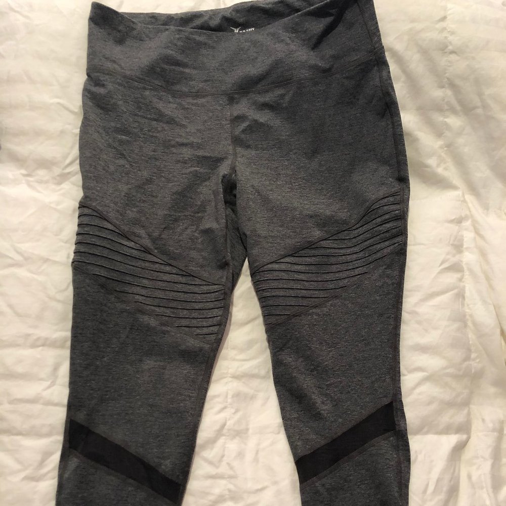 OLD NAVY GRAY LEGGINGS PLUS SIZE XXL